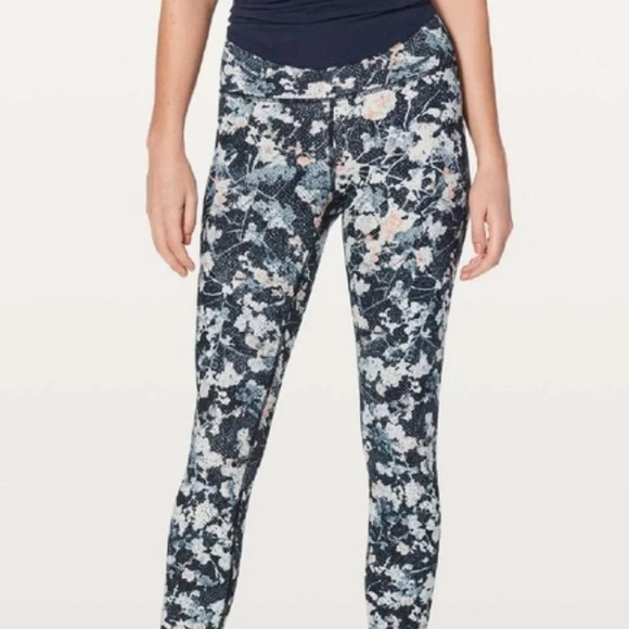 Lululemon Floral Watercolor Navy White Wunder Under Compression Leggings 2 - Picture 1 of 8